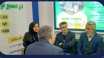  بازدید رئیس اداره حفاظت محیط‌زیست شاهین‌شهر و میمه از غرفه صنایع شیمیایی ایران