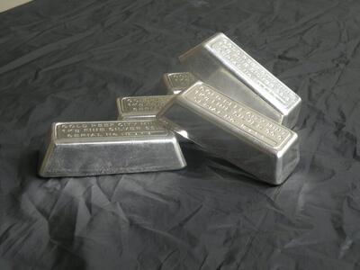 نقره به ۸۰ دلار نزدیک شد