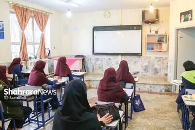 جذب بیش از ۶۰۰ نیروی استخدامی در آموزش و پرورش طی سال‌های اخیر | تلاش برای تأمین معلمان درس «آمادگی دفاعی»
