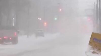  بارش سنگین برف و اختلال در حمل‌ونقل تورنتو کانادا