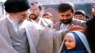  بازدید رهبر انقلاب از پشت‌صحنه فیلم مریم مقدس در سال ۱۳۸۰