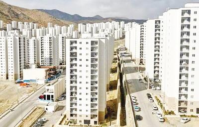 قیمت‌سازی پنهان و فرار ۴۰ میلیارد دلاری سرمایه ایرانی