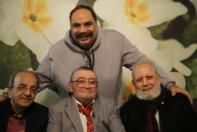 جشن تولدی برای رضا رویگری در ۷۵ سالگی + عکس