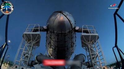  لحظه حرکت ماهواره‌های ایران به‌سوی سکوی پرتاب در روسیه