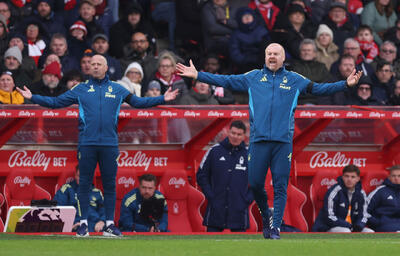 دایچ: همه داوری بازی با منچسترسیتی را دیدند؛ با چه منطقی آن گل قبول شد؟