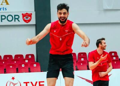 ستاره ایرانی به تنهایی یک ست گرفت اما چه فایده!