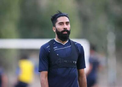 رسمی: هافبک سابق استقلال شاگرد منصوریان شد