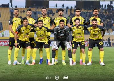 سپاهان با هشت برد متوالی به استقلال رسید