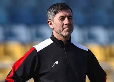 آقا کریم: بیرانوند به استقلال نرود، به پرسپولیس هم برنگردد