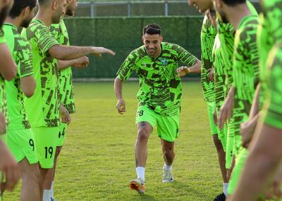 خیبر مهاجمش را به لیگ یک فروخت