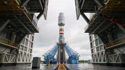  انتشار تصاویر انتقال ماهواره‌های ایرانی به سکوی پرتاب در روسیه + فیلم