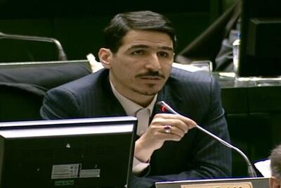 شریعتی: افزایش ۲۰ درصدی حقوق برخلاف عدالت است