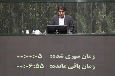 نظری: سفره‌های مردم کوچک شده و امید‌ها فرسوده شده است