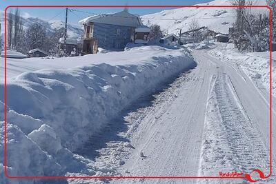  بارش برف در فریدونشهر اصفهان