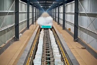 از صفر تا ۷۰۰ کیلومتر در دو ثانیه؛ چین با قطار مغناطیسی خود رکورد جهانی را شکست+فیلم