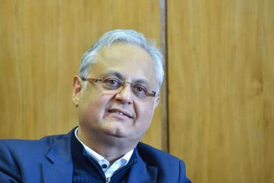 بازار نفت از قیمت‌گذاری مبتنی بر ترس فاصله گرفت؛ عوامل بنیادین تعیین‌کننده ثبات شدند