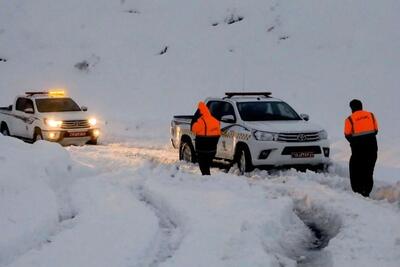 پلیس راه: انسداد و ترافیک سنگین در برخی جاده‌های کشور/ ترافیک در محورهای شمالی، روان است/ از سفرهای غیر ضروری در محورهای برف‌گیر، خودداری شود
