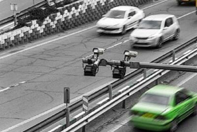 پلیس راهور پایتخت: اجرای طرح زوج و فرد از درب منازل از ۶:۳۰ تا ۲۰:۳۰/ تردد کلیه وسایل نقلیه سنگین در سطح شهر تا ۲۴ ساعت آینده، ممنوع است