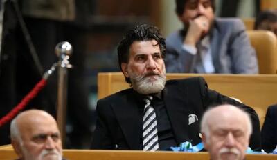 حمله ستاره سابق استقلال به این دو بازیکن: با آنها تیم ۹ نفره است!