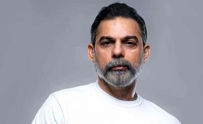 واکنش پیمان معادی به افزایش قیمت دلار: می‌تونم میانگین روزی یک برادران لیلا بسازم!