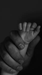 پست احساسی محمد علیزاده برای تولد یک سالگی دخترش