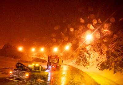 جاده های آذربایجان‌شرقی لغزنده است/ تردد از گردنه ها بدون زنجیر چرخ ممنوع