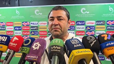 وحید فاضلی خطاب به ساپینتو: نمی توانیم با داد زدن روی داور تاثیر بگذاریم