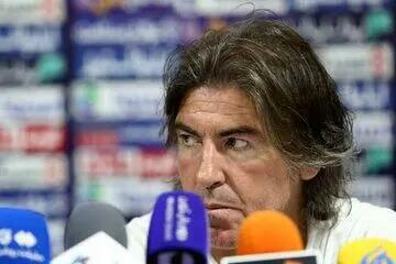 سرمربی استقلال: رقیب اصلی ما کیفیت زمین بود نه گل‌گهر