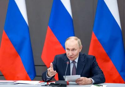 پوتین: اوکراین برای پایان دادن به جنگ از راه‌های مسالمت‌آمیز، عجله‌ای ندارد