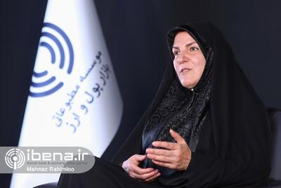 ۱۰ اقدام ضروری برای کنترل بازار ارز/ بروکراسی اداری مانع اجرای سیاست‌های کامل بانک مرکزی می‌شود