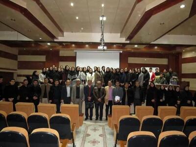  برگزاری دوره‌های آموزشی «کاربرد هوش مصنوعی در تدوین مقالات و پایان‌نامه‌های دانشجویی» در منطقه آزاد ماکو