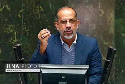 موعظه نمایندگان توسط رئیس‌جمهور شأن مجلس را زیر سوال می‌برد