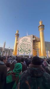  برافراشته شدن پرچم شادی و سرور در صحن مطهر حرم امیرالمؤمنین(ع) + فیلم