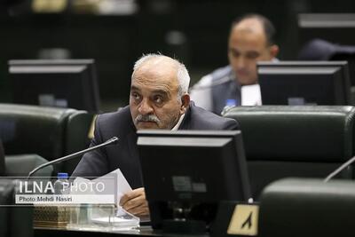 مردم دیگر شعار عدالت نمی‌خواهند؛ با گرانی و حقوق ۲۰ درصدی نمی‌توان عدالت را اجرا کرد