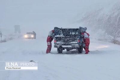 نجات معجزه‌آسای ۱۴ نفر از دل کولاک سردشت