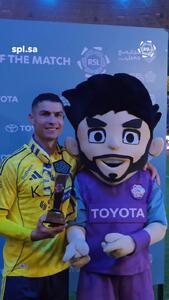 ویدئو: نمایش برتر‎ CR7 ‎برابر الاخدود