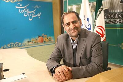  نماینده بوئین‌زهرا در مجلس: نخبگان سیاسی بیشترین نقش را در وفاق و همدلی ایفا می‌کنند