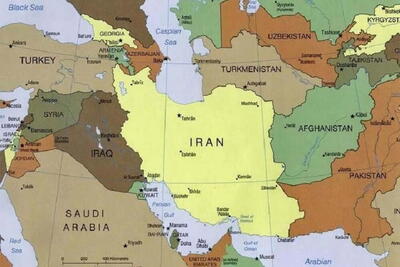  معاون دیپلماسی اقتصادی وزارت خارجه: همسایگان در اولویت سیاست خارجی قرار دارند