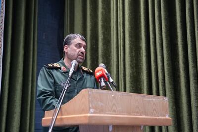  عشایر همواره در خط مقدم دفاع از انقلاب و تمامیت ارضی کشور بوده‌اند