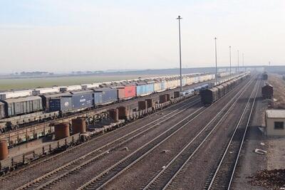 قفل واردات خودرو باز شد؛ ترخیص ریلی از آپرین کلید خورد