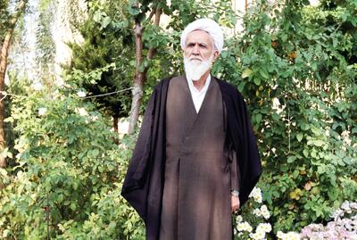 «علوم انسانی» گردنه اُحُد انقلاب اسلامی است