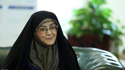 مراسم ختم اشرف بروجردی خواهر علادالدین بروجردی در مجلس دوازدهم + تصویر