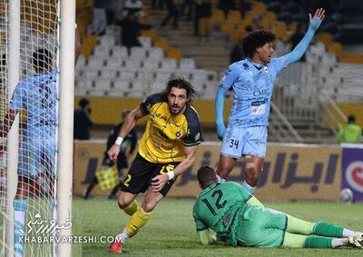 سپاهان با محرم نویدکیا در آستانه رکوردشکنی