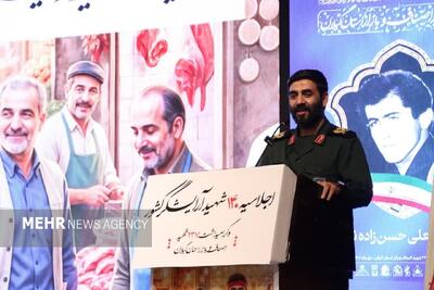  حسن پور: اجلاسیه شهدای آرایشگر شکست دشمن در جنگ فرهنگی را نشان می‌دهد