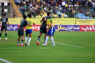 صنعت نفت در آبادان مقابل نیروی زمینی متوقف شد - پارس فوتبال