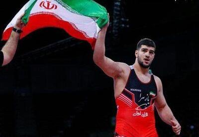 کشتی ایران یک ستاره را از دست داد - پارس فوتبال