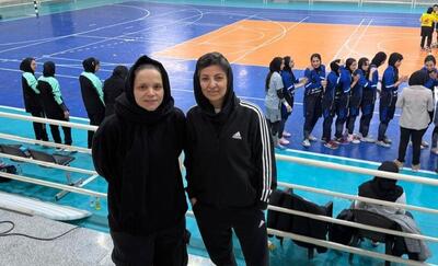 حضور کادر فنی تیم ملی فوتسال بانوان در دیدارهای لیگ برتر - پارس فوتبال