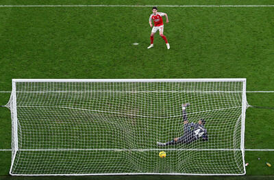 استیون جرارد: دکلان رایس همان هافبک کاملی است که دنبالش می‌گردید - پارس فوتبال