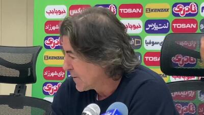 ساپینتو: طبیعی است برخی بازیکنان از نیمکت نشینی ناراحت باشند(ویدیو) - پارس فوتبال