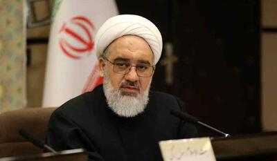 عضو شورای شهر تبریز: هرکسی حق تراکتور را بخورد، بی‌شرف است - پارس فوتبال